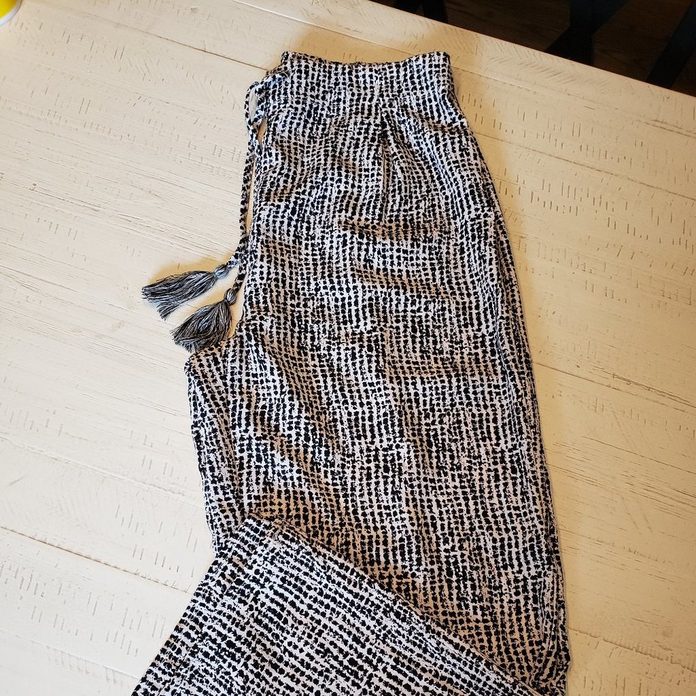 Loose Fit Printed Capri